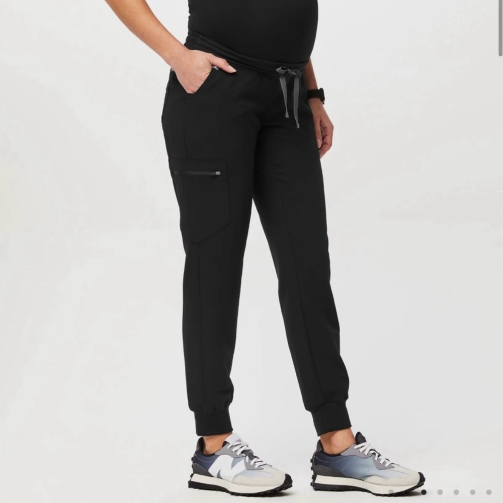 Figs Black Maternity Scrubs